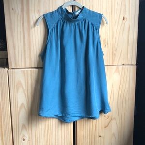 Cloth & Stone mock neck sleeveless shirt
